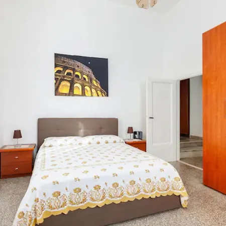 Felici's Agli Scavi Di Apartment